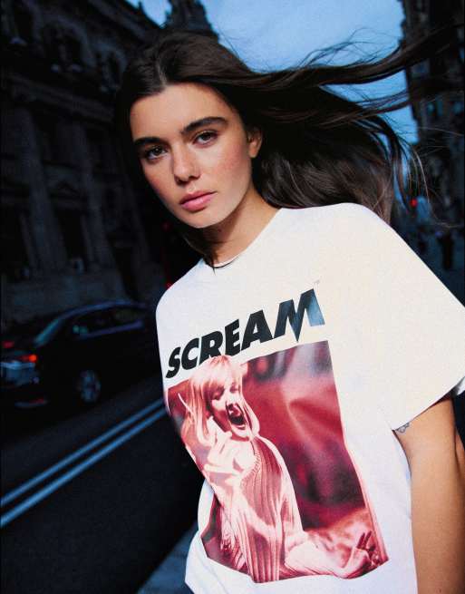 Bershka kortärmad t-shirt med Scream-tryck i vitt, 2 av 5