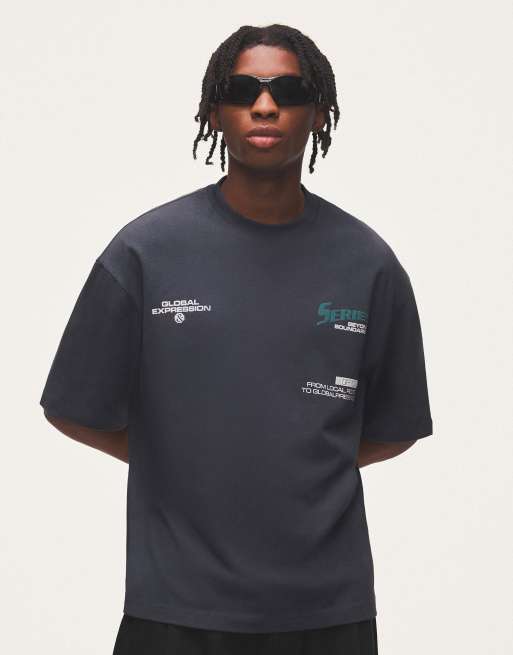 Bershka kortærmet boxy T-shirt med print i grå og sort, 2 af 5