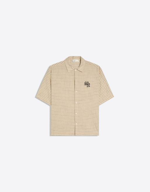 Bershka – Kurzärmliges, besticktes Hemd in Beige, 5 von 5