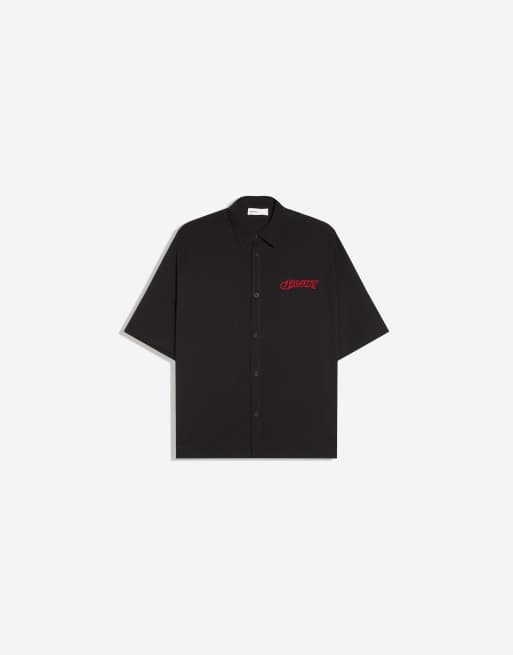 Bershka – Kurzärmliges, besticktes Hemd in Schwarz, 5 von 5