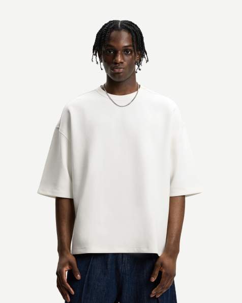 Bershka – Kurzärmliges Oversize-T-Shirt in Weiß - view 1