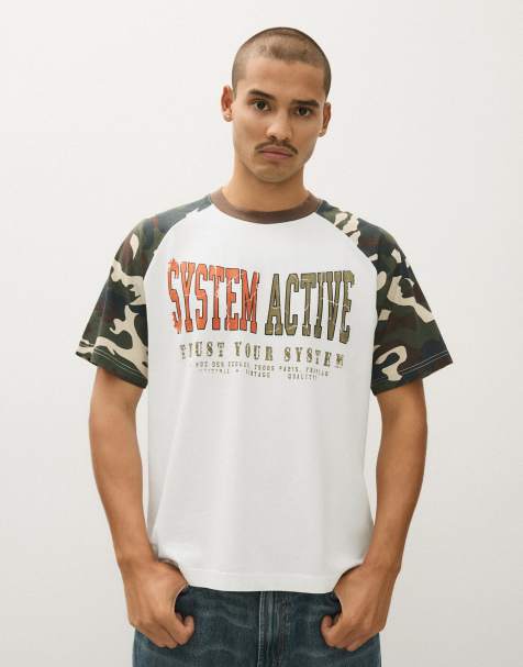 Bershka kurzärmliges Raglan-T-Shirt mit Print in Weiß - view 1