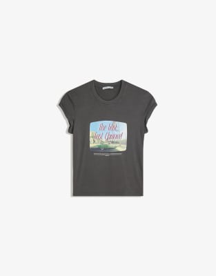 Bershka - Kurzärmliges T-Shirt in Schwarz mit Print