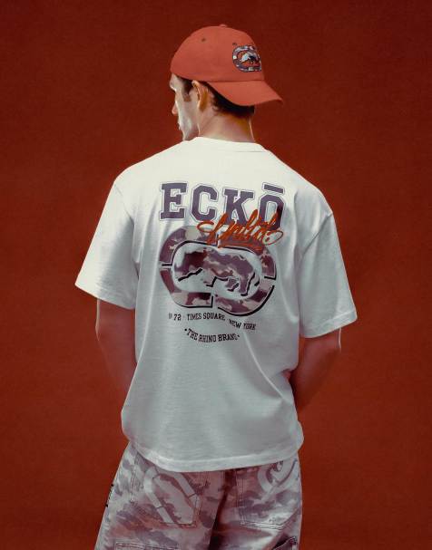 Bershka – Kurzärmliges T-Shirt in Weiß mit „Ecko unltd“-Schriftzug - view 1