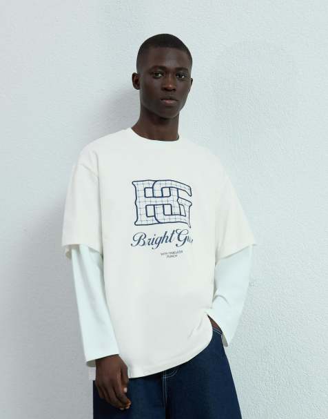 Bershka – Kurzärmliges T-Shirt in Weiß mit Print - view 1