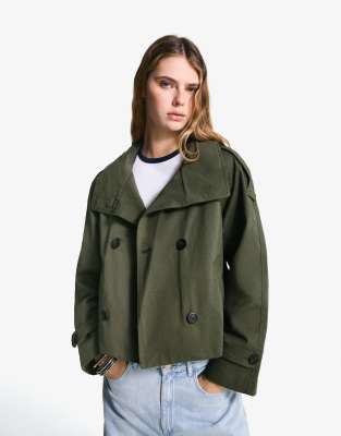 Bershka - Kurze Trenchjacke in Khaki-Grün