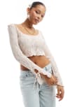 [Bershka] Bershka lace scoop neck top in pale pink L PINK
