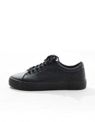 Bershka lace up sneakers in black | ASOS