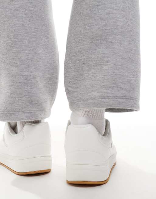 【3150最高ページ】 Bershka lace up sneakers in white | ASOS