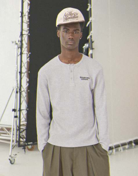 Bershka långärmad henley-t-shirt med tryck i ljusgrått - view 1