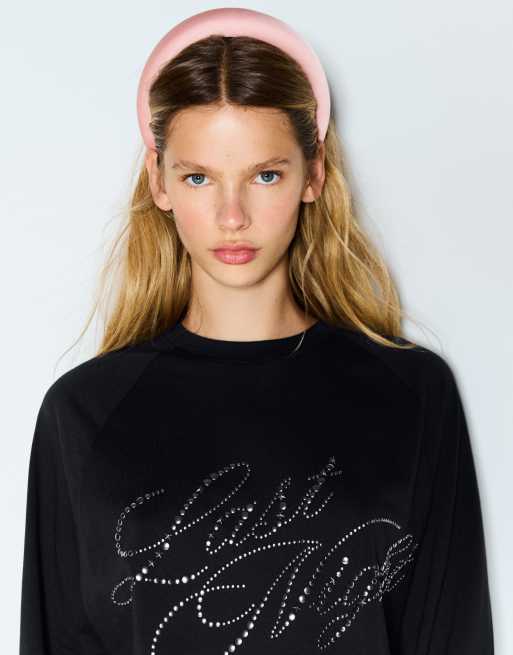 Bershka långärmad t-shirt med raglanärmar med strass i svart, 2 av 4
