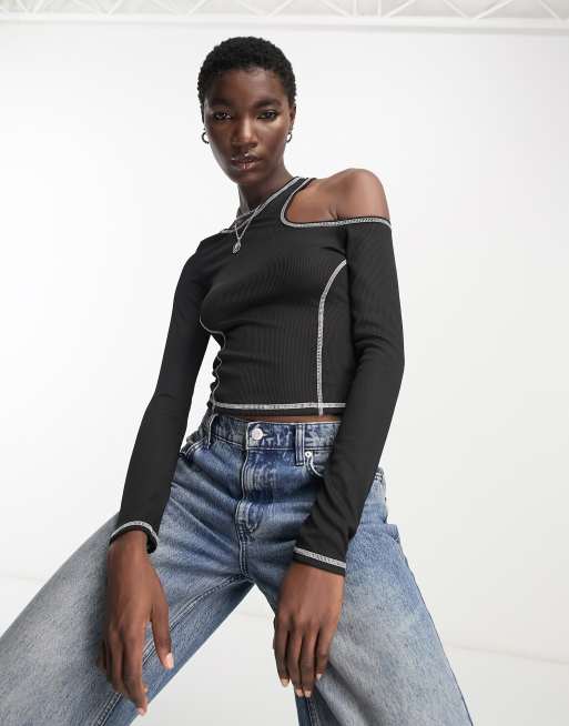 Bershka – Langärmliges, asymmetrisches Oberteil in Schwarz mit Kontrastnaht