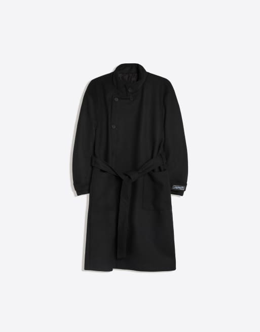 Bershka langer Mantel mit hohem Kragen in Schwarz, 5 von 6