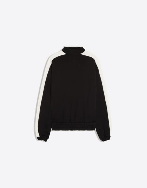 Bershka langærmet sweatshirt med ståkrave og hægter i sort, 4 af 5