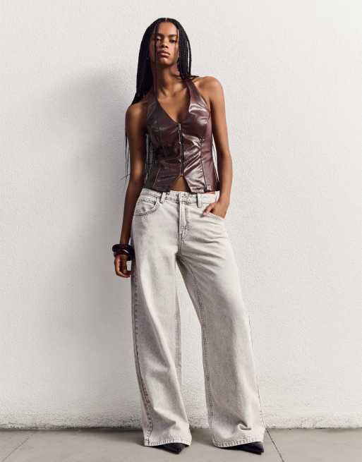 Bershka Leather effect halter top with zip in burgundy, 4 of 4