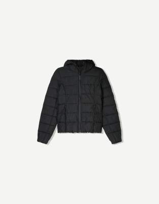Bershka - Leichte Pufferjacke in Schwarz