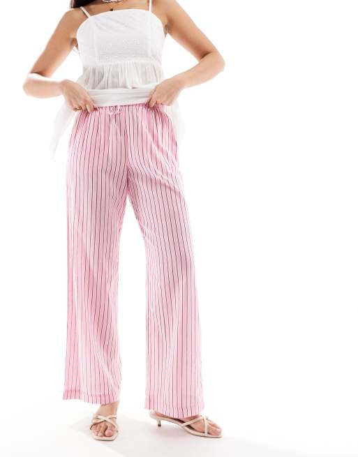 Bershka – Leinenhose in Rosa gestreift mit weitem Schnitt und Bindegürtel