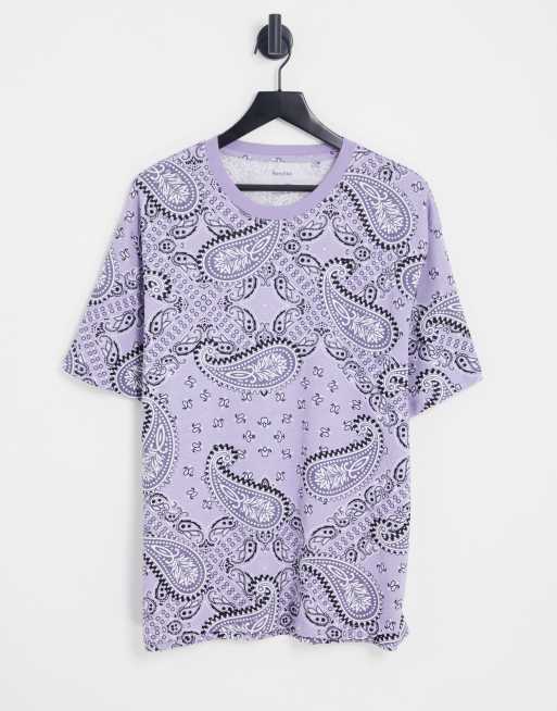 Bershka – Liliowy T-shirt oversize we wzór paisley
