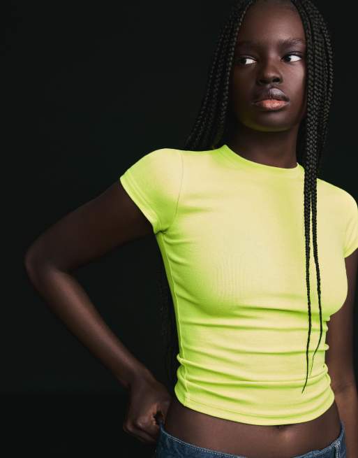 Bershka – Limegrön t-shirt med rund halsringning och korta ärmar, 4 av 6