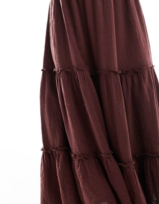 Bershka linen look halterneck tiered maxi dress in chocolate, 2 of 4