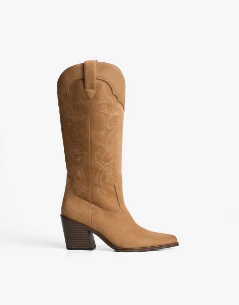 Bershka – Ljusbruna cowboy-boots med broderi och höga klackar - view 1