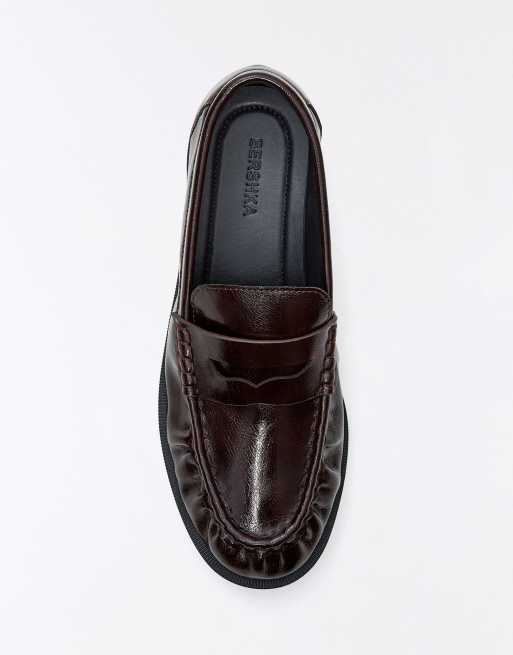Bershka Loafer mit Raffungen in Braun, 7 von 7