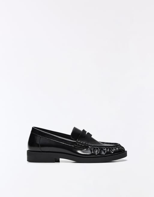 Bershka loafers med rynkeeffekt i sort, 3 af 7