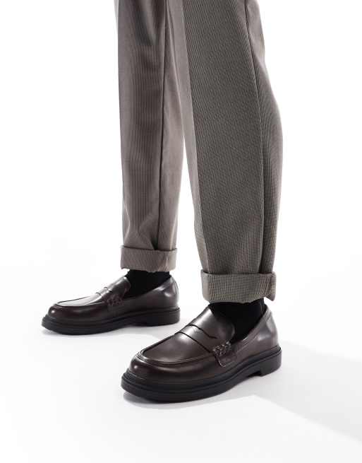 Bershka - Loafers van imitatieleer in bruin 