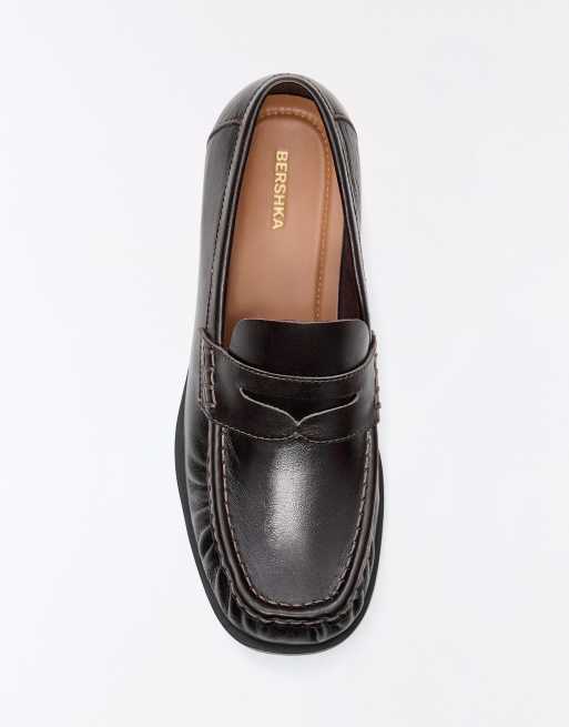 Bershka loafers van leer met vierkante neus in bordeauxrood, 4 van 7