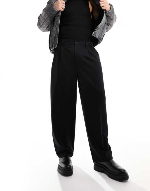 Bershka – Locker geschnittene, elegante Hose in Schwarz