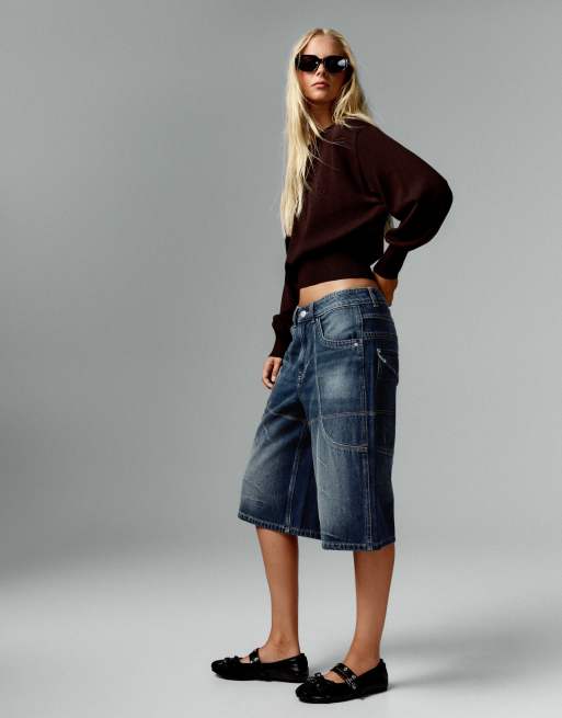 Bershka Long denim bermuda shorts with pocket detail in navy, 2 of 5