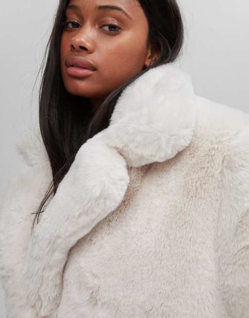 Bershka Faux Fur Jacket  Fur jacket, Faux fur jacket, Fur