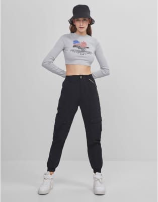 graphic long sleeve crop top