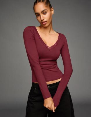 Bershka Long sleeve lace t-shirt in burgundy | ASOS