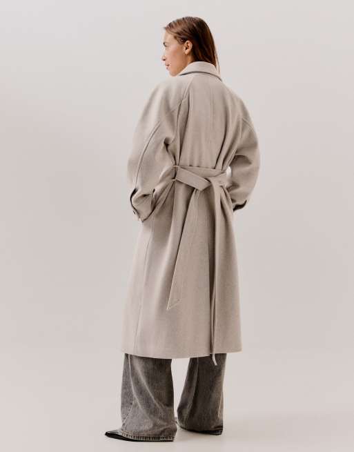 Bershka Long soft belted coat in beige, 3 of 5