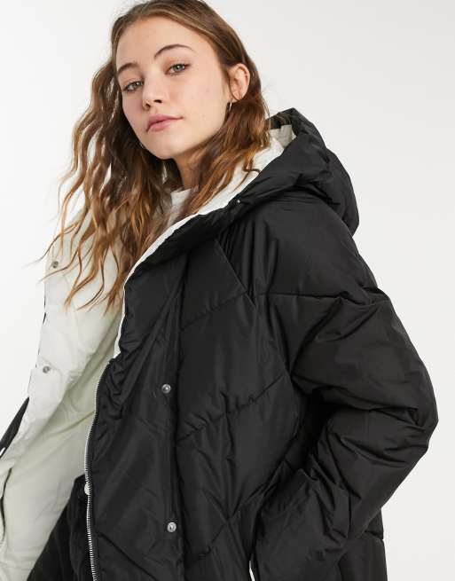 Bershka longline puffer coat cheap with hood in black