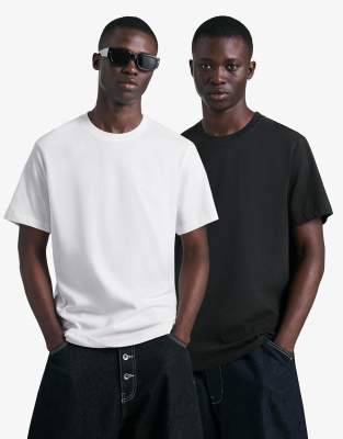 Bershka - Lot de 2 t-shirts basiques à manches courtes - Blanc-Noir