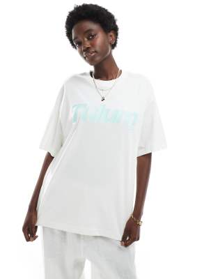 lotus print oversized t-shirt in white