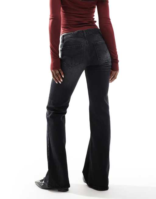 Bershka low rise flared jeans in black, 2 of 5