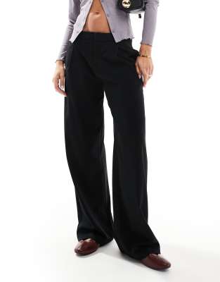 low rise wide leg tailored pants in black