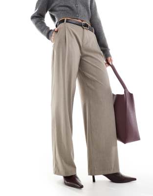 low rise wide leg tailored pants in taupe-Neutral