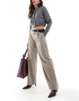 BERSHKA LOW RISE WIDE LEG TAILORED PANTS 