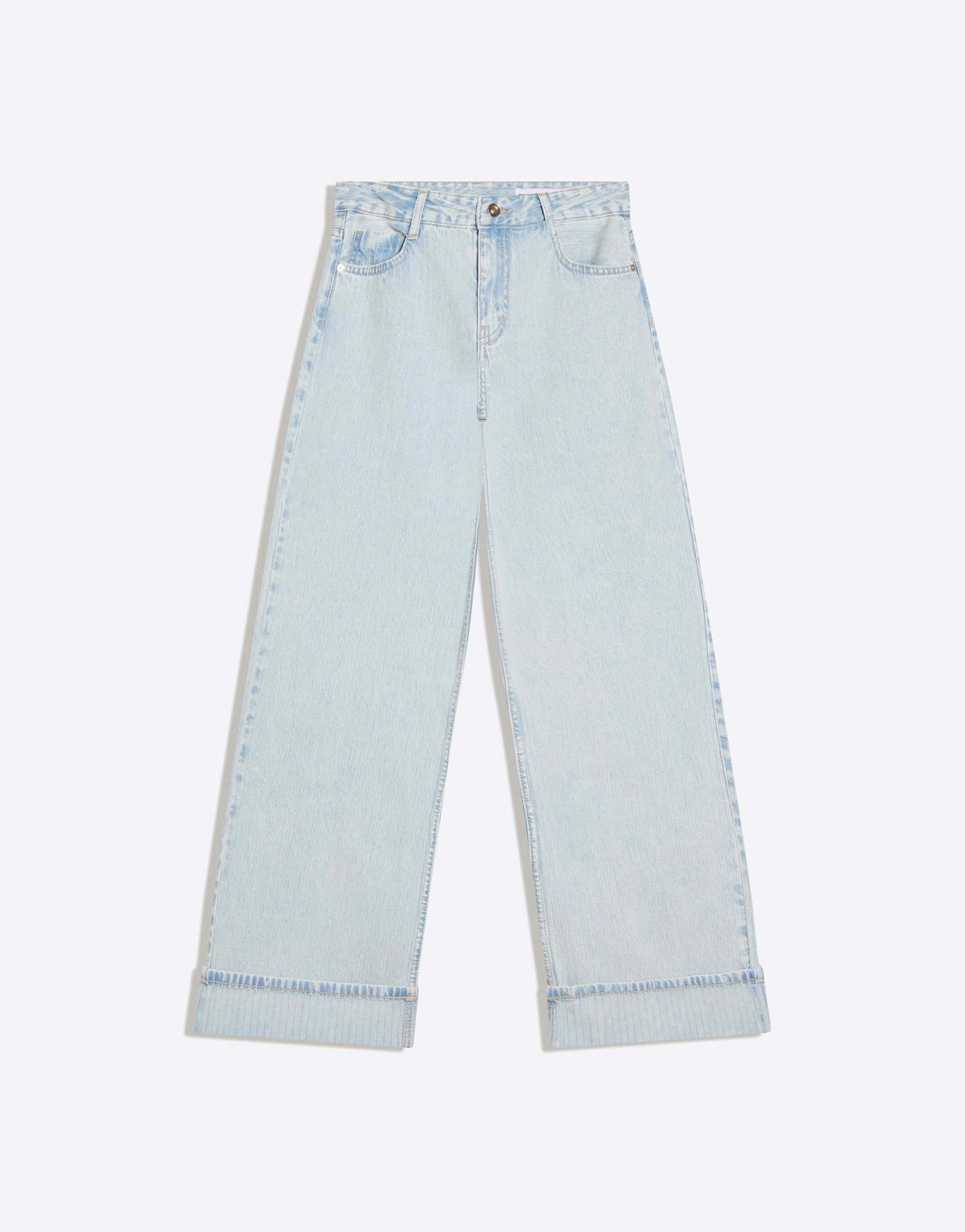 Bershka Low-rise wide-leg turn-up jeans in light bue