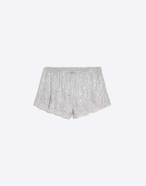 Bershka luftiga shorts i spets och paljetter i tvättad grå, 5 av 5