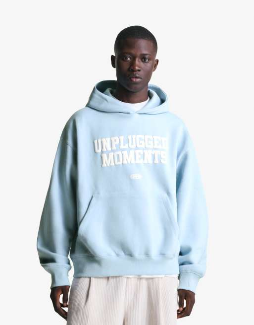 Bershka - Lyseblå hættetrøje med print