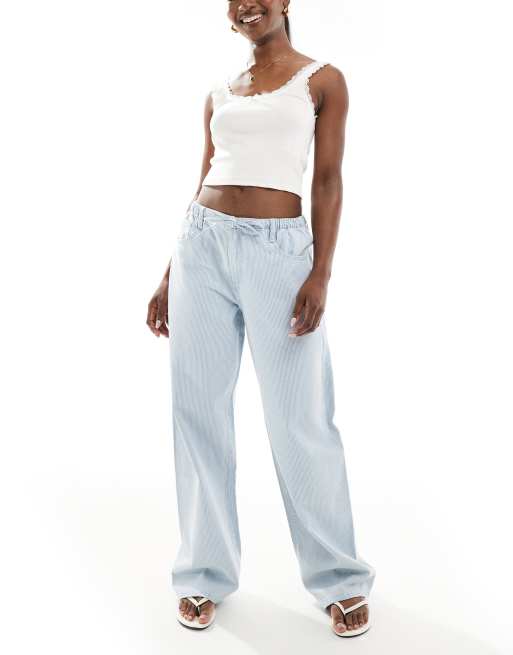 Bershka - Lyseblå jeans med striber, bindefront og brede ben