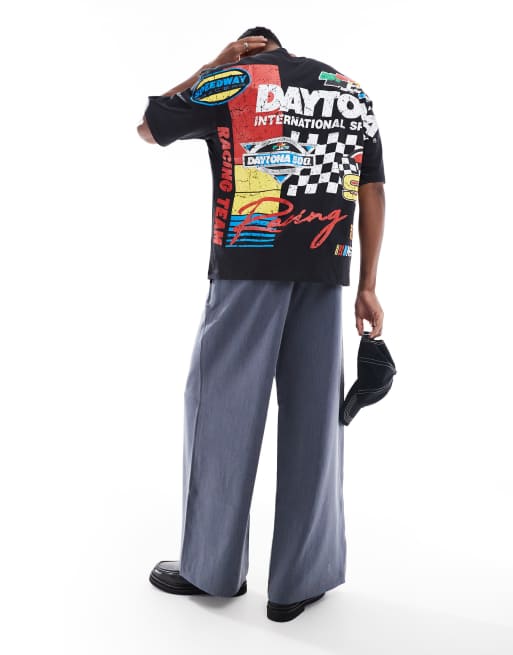 Bershka – Marinblå t-shirt med racingtryck