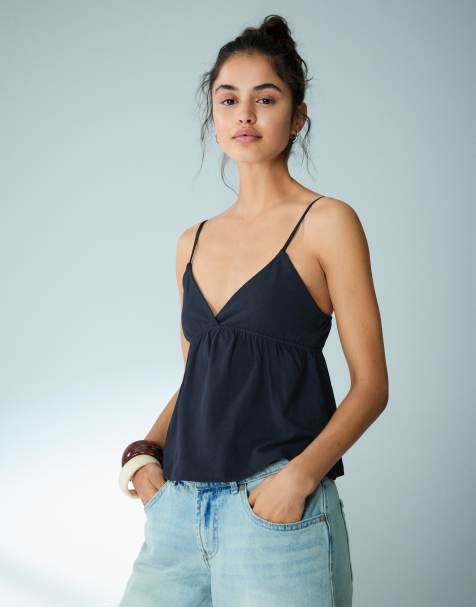 Bershka – Marinblå topp med volang och axelband - view 1