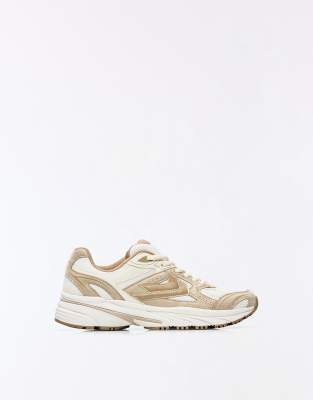 Bershka - Mehrteilige Sneaker in Hellbraun-Brown