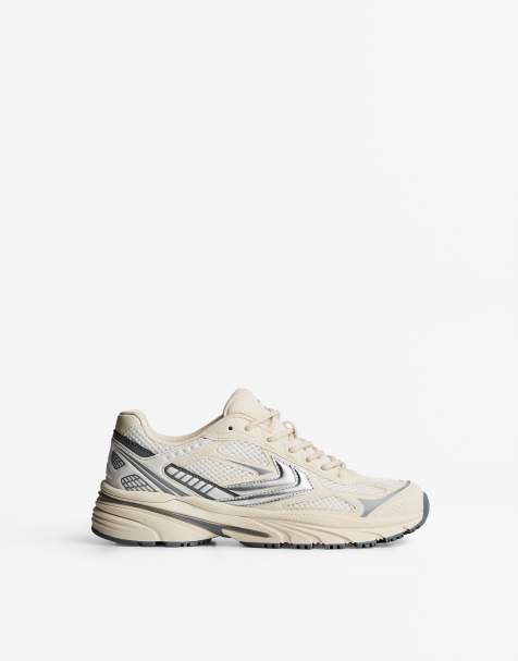 Bershka – Mehrteilige Sneaker in Weiß - view 1